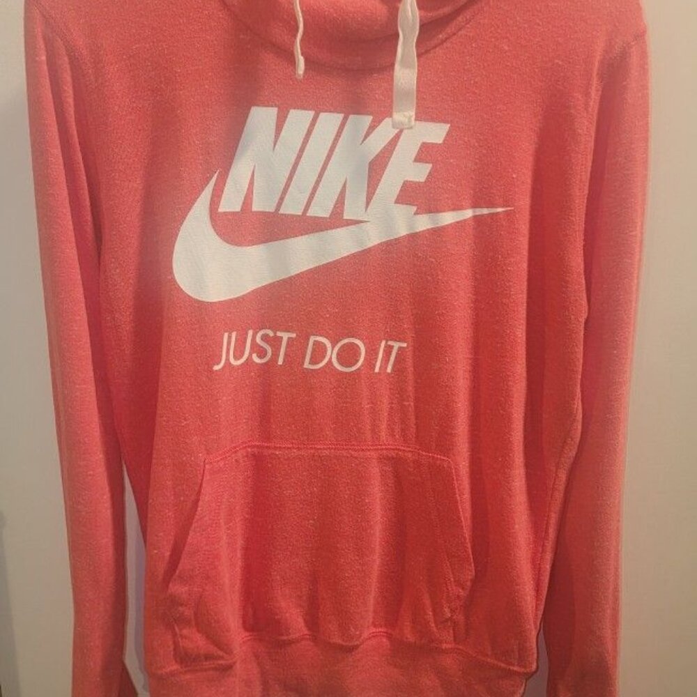 Coral Nike Just Do It Sweatshirt Women’s Size Medium